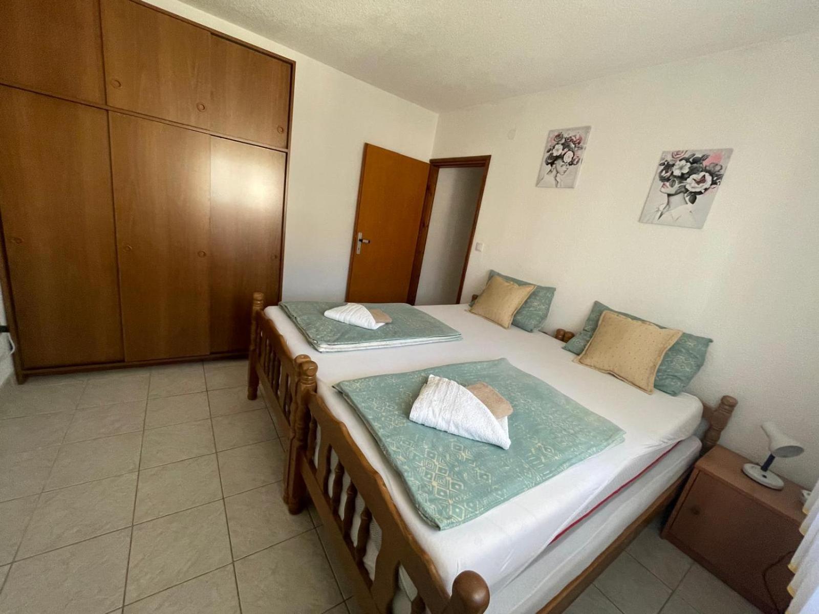 Apartments Mira Неум Экстерьер фото